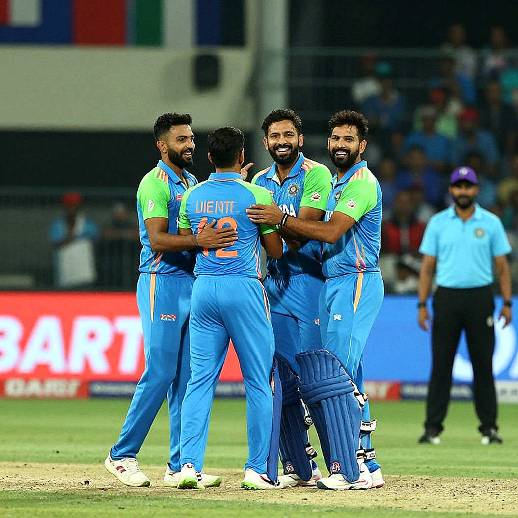 रात आठ बजे का टॉस, ड्यू और 31 गेंदों पर 69 रन: न्यूज़ीलैंड में भारत की 2-0 बढ़त का असली नक्शा
